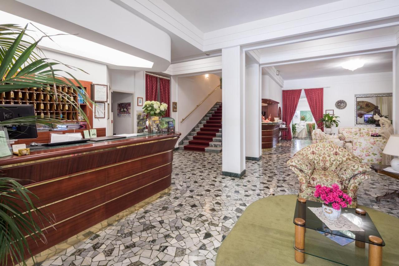 Hotel Astor Victoria Φόρτε ντε Μάρμι Εξωτερικό φωτογραφία